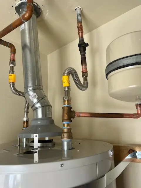 Water heater installation and plumbing repair in Ozona